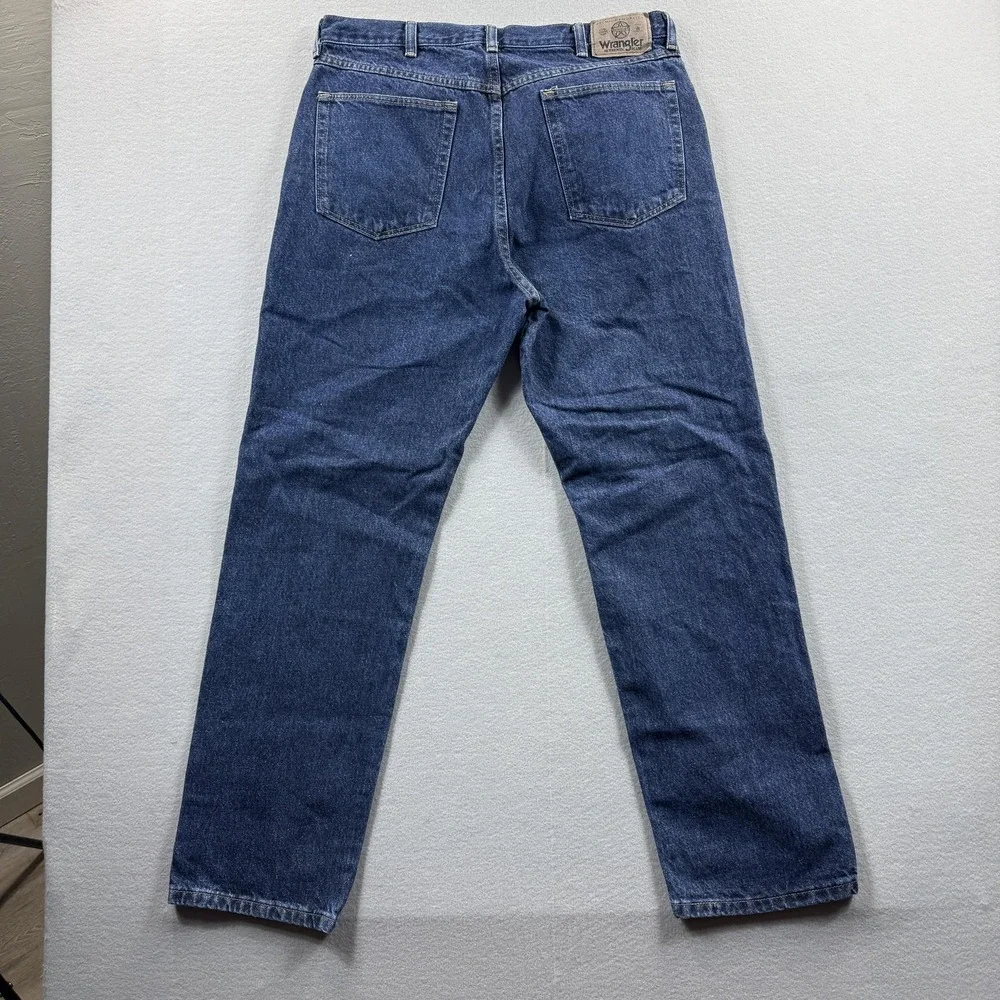 Wrangler Jeans Mens‎ 36x30 Blue Medium Wash Regular Straight Leg Denim Casual